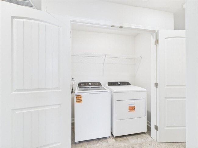 Building Photo - 2565 Poppy Ct