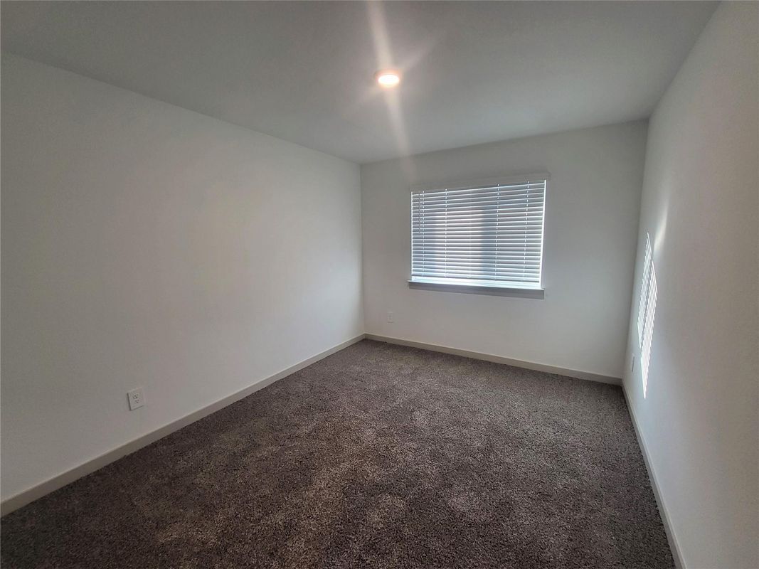 Building Photo - 1719 Maclane Ct