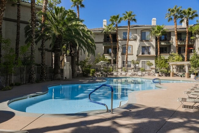 Building Photo - Spectacular Two Bedroom Condo Located In A Gated Community With Sparkling Amenities!