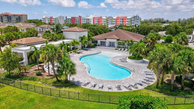 Building Photo - 990 Veleiros Blvd