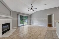 Building Photo - 9642 Pritmore Rd E