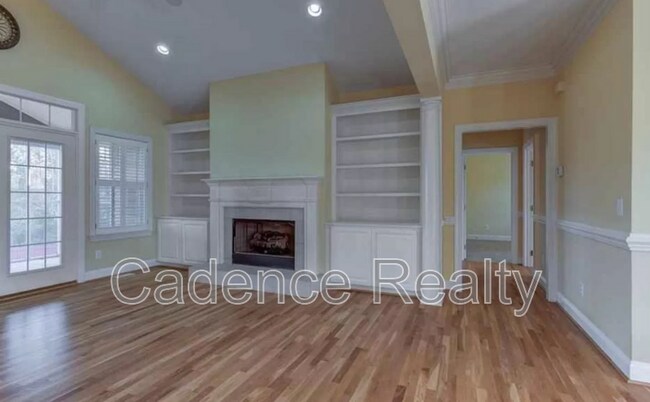 Building Photo - 7107 Long Boat Cir