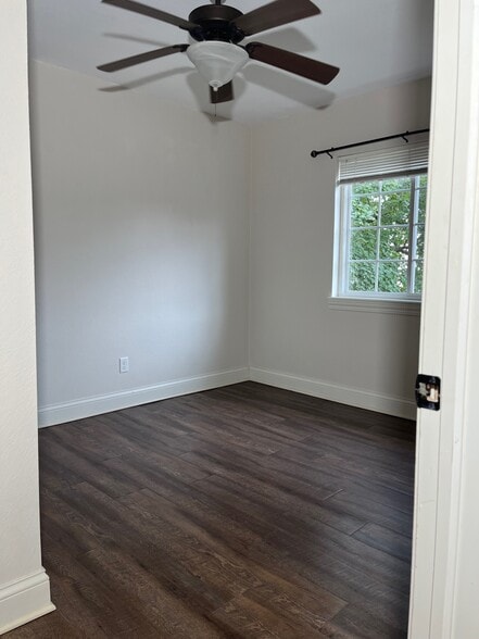 Bedroom - 126 Grandview Court