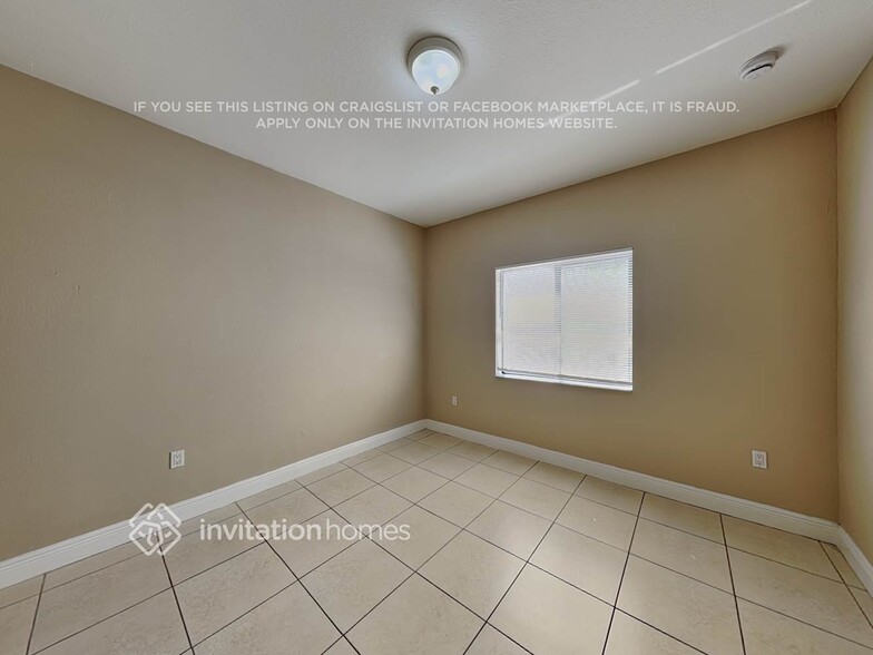 Building Photo - 15994 SW 151st Terrace