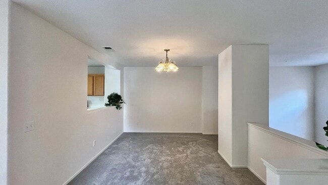 Building Photo - 10206 Wateridge Cir