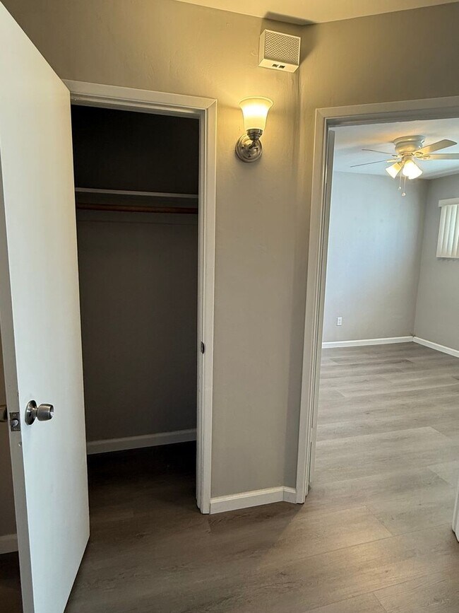 Building Photo - 4225 Kansas St