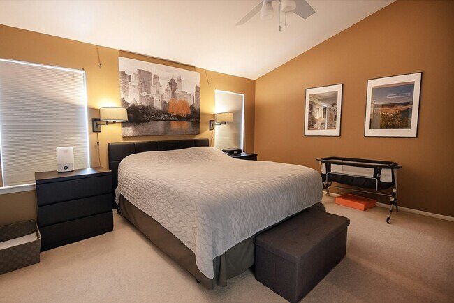 Building Photo - 1720 Brookstone Dr