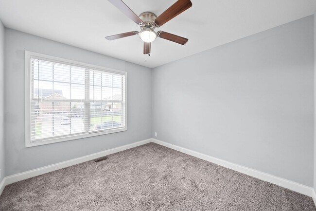 Building Photo - 771 Banister Dr