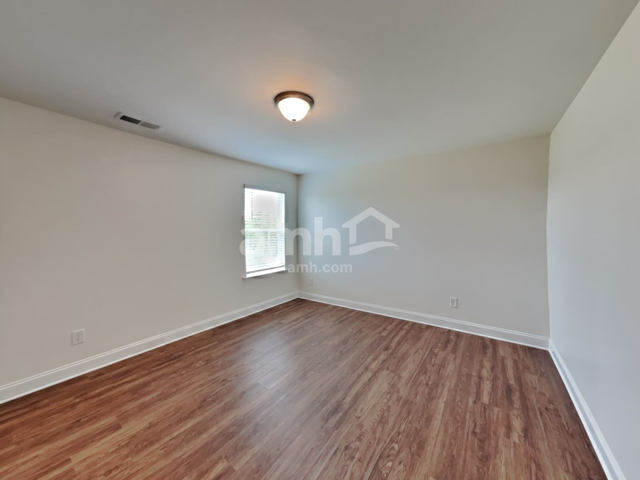 Building Photo - 151 Hazel Pk Dr