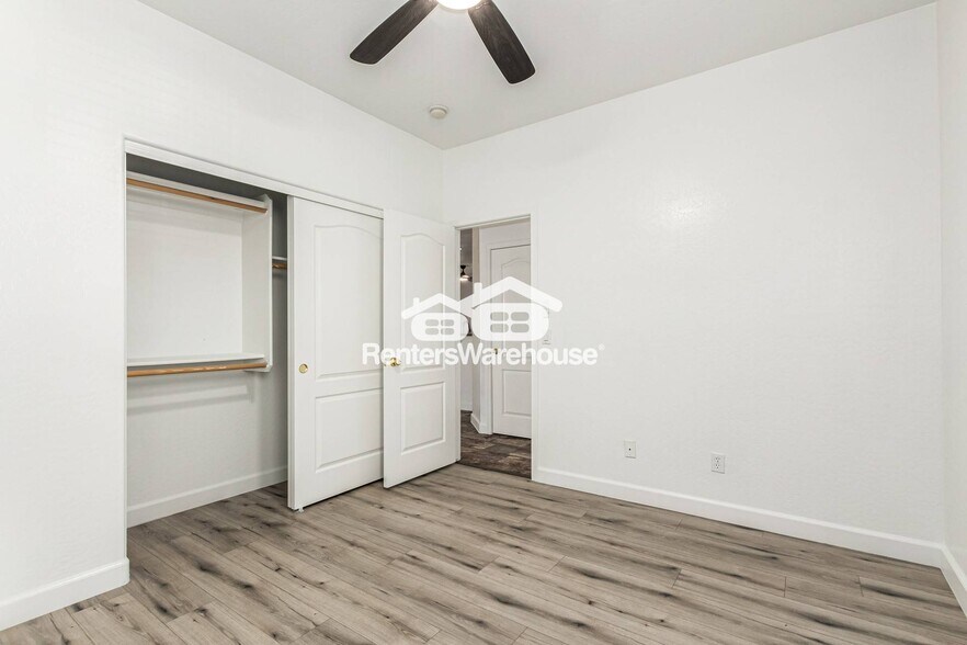 Building Photo - 17088 W Lundberg St