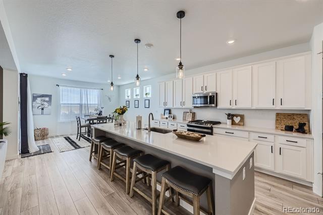 Building Photo - 14760 Hudson St