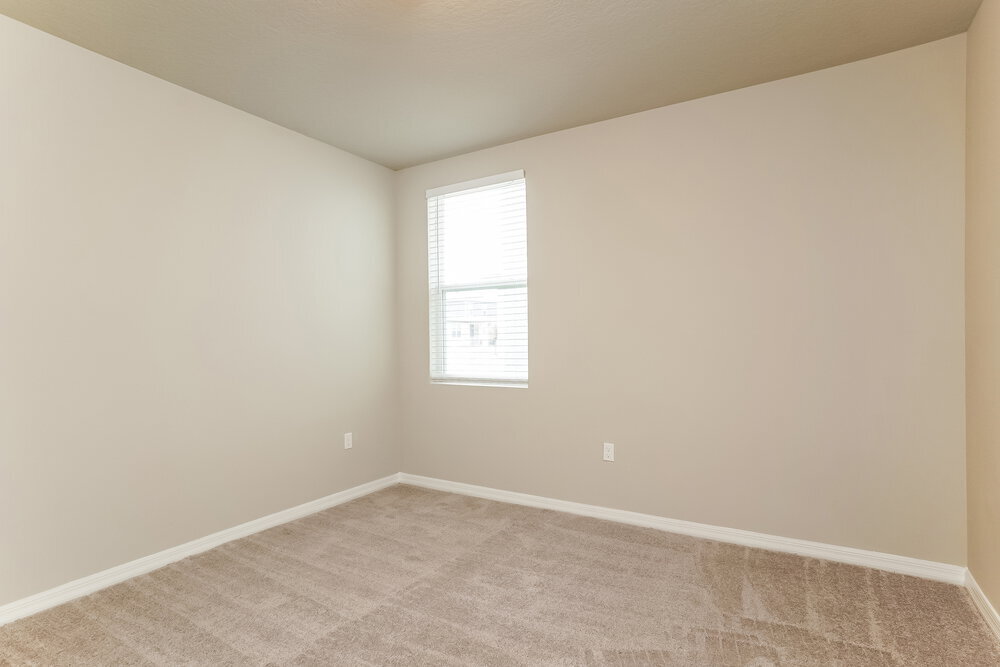 Building Photo - 5292 Sanders Oak Trl