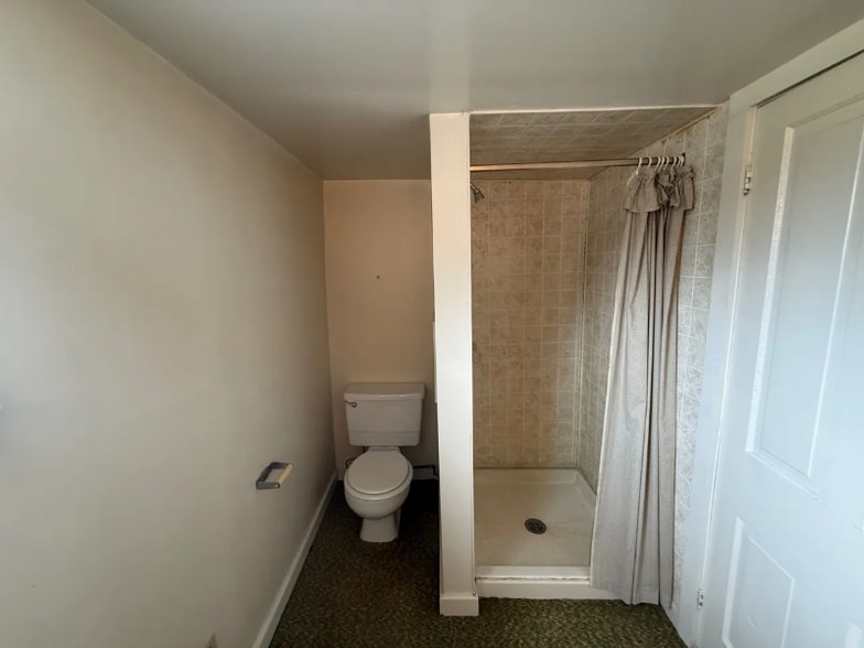 Building Photo - 23217 Village Rd