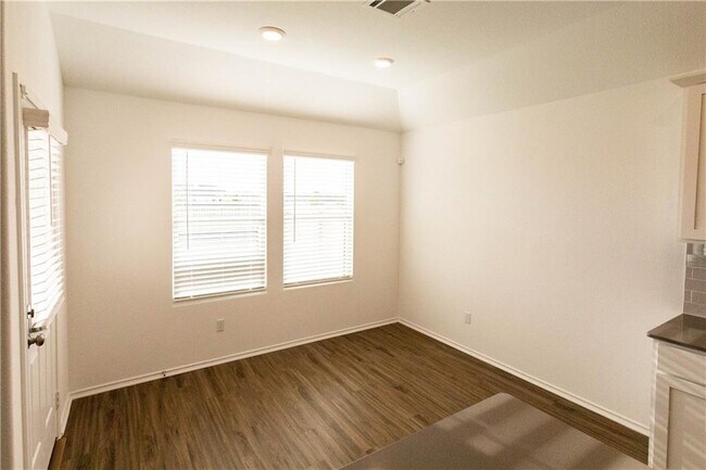 Building Photo - 288 George Neggan Ln