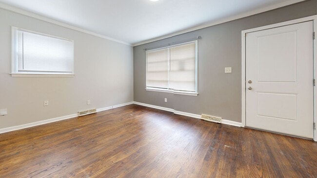 Building Photo - 2111 Otis Ave