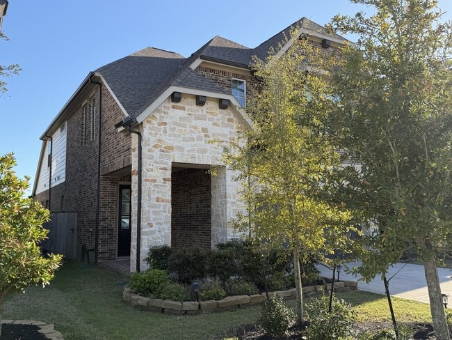 Building Photo - 368 Mallorn Ln
