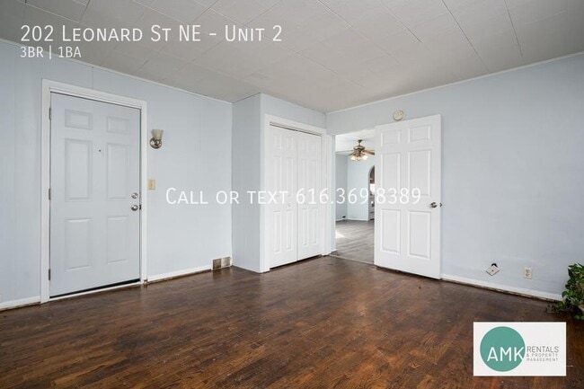 Building Photo - 202 Leonard St NE