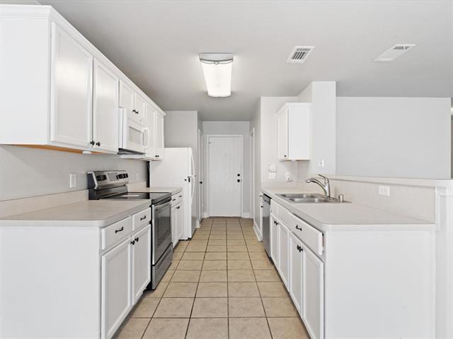 Building Photo - 1300 Mallard Dr