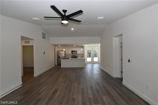 Building Photo - 3393 Fergus St