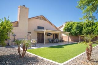 Building Photo - 1066 E Bart St