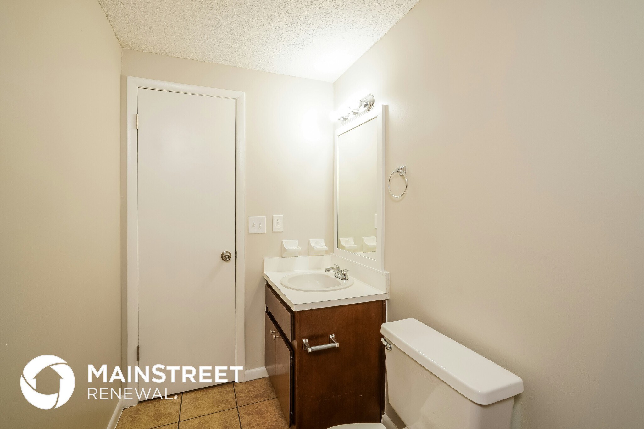 Building Photo - 2835 Kiowa Ave