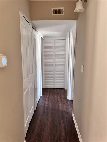 Building Photo - 6005 Dunn Dr