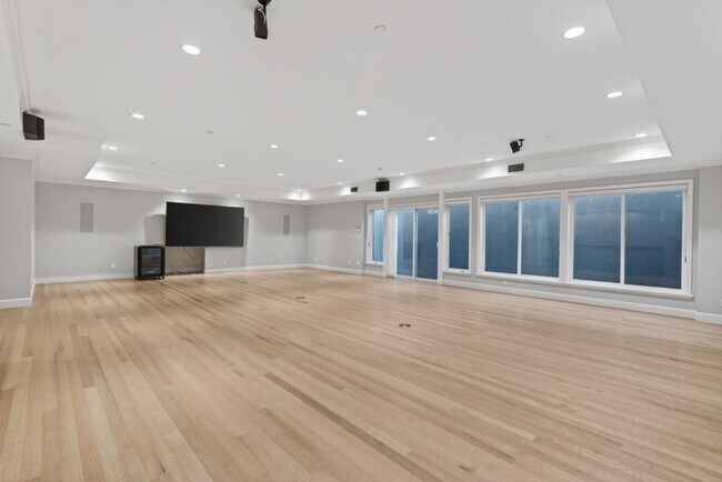 Building Photo - 18270 Baylor Ave