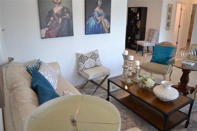 Building Photo - 3221 SW 93rd Pl