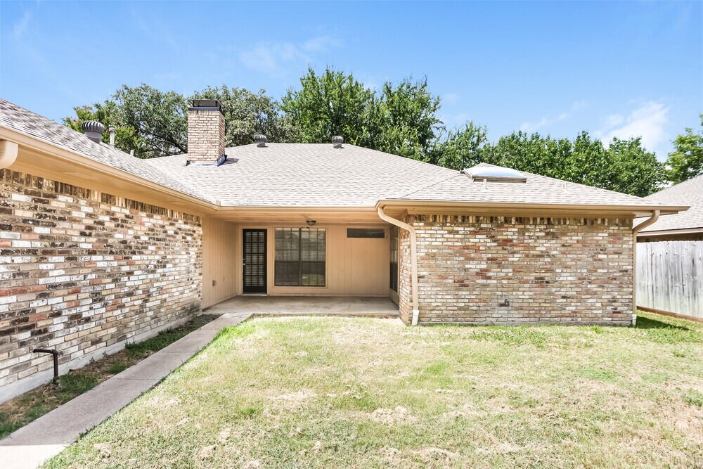 Building Photo - 1716 Belgrade Dr