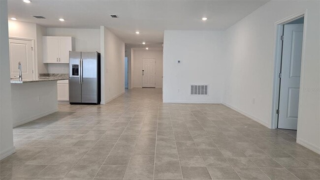 Building Photo - 4759 Cloister St