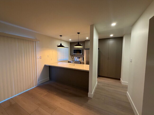 Building Photo - 435 Pine Meadows Dr