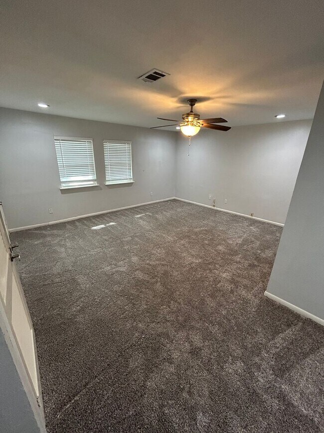 Building Photo - Location....Location....Location....