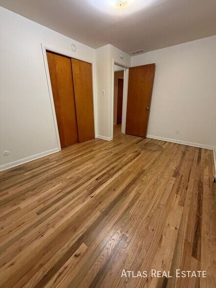 Building Photo - 5110 S Pearl St