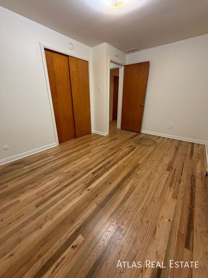 Building Photo - 5110 S Pearl St