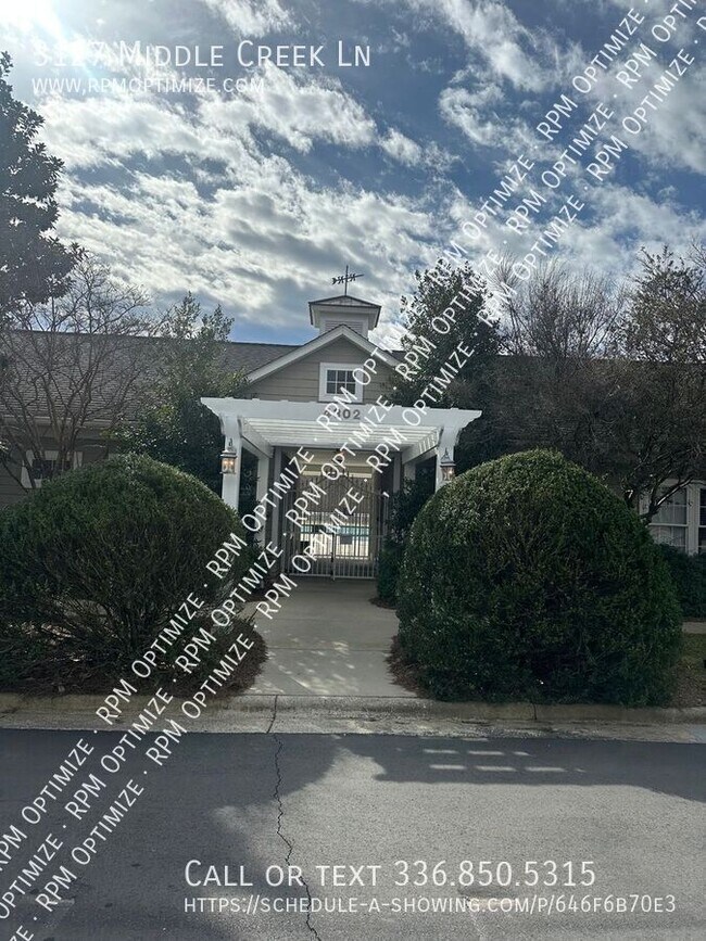 Building Photo - 3127 Middle Creek Ln