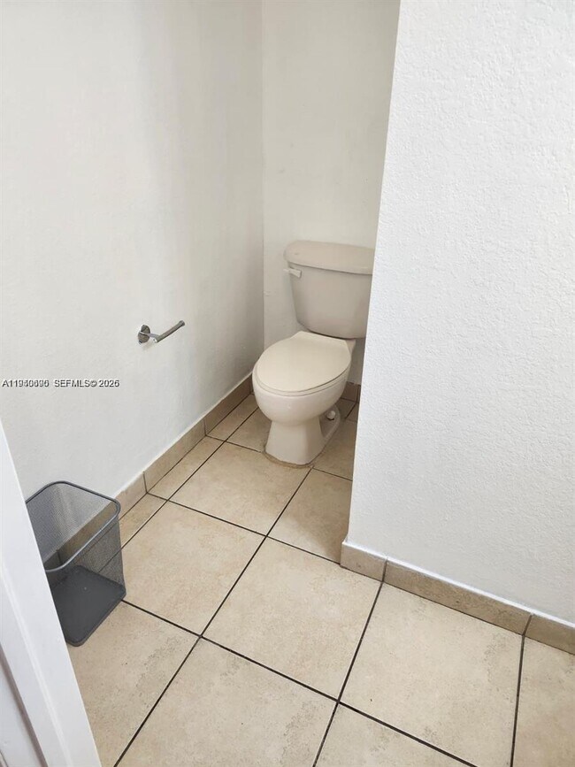 Building Photo - 12193 SW 124th Ct