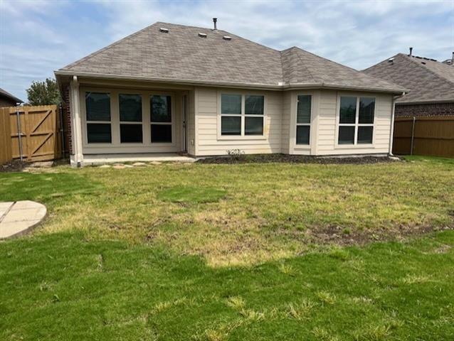 Building Photo - 917 Bird Creek Dr