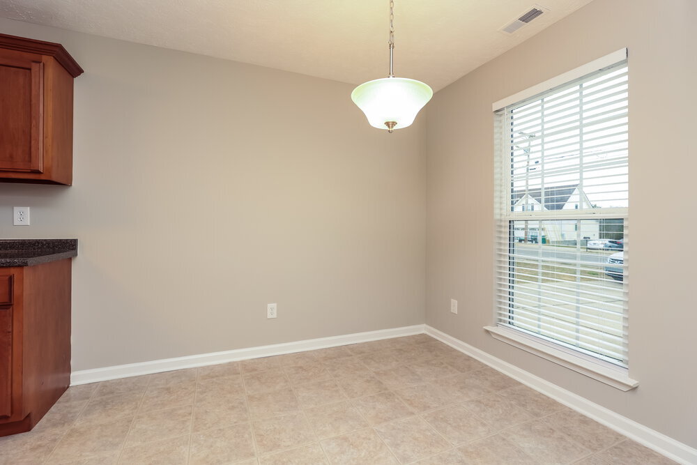 Building Photo - 718 Wildwood Dr