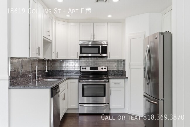 Building Photo - 18619 Collins St