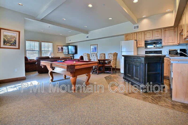 Building Photo - 1797 Fox Bay Dr