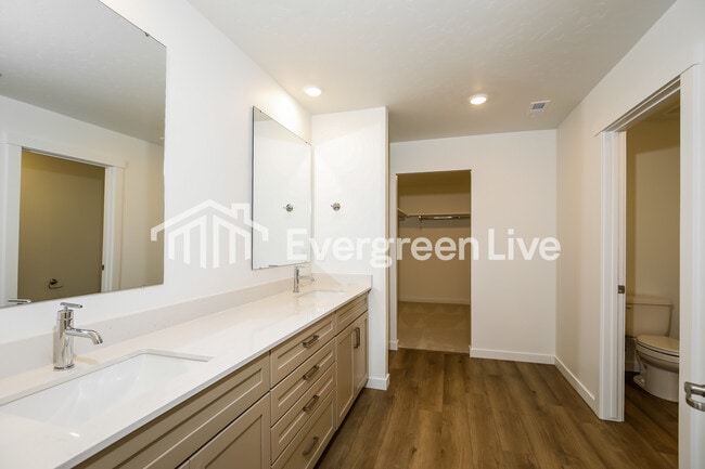 Building Photo - 4318 Portofino Wy