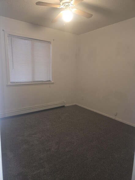 Building Photo - 3018 Bookcliff Ave