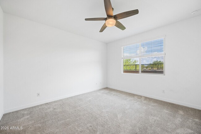 Building Photo - 8911 W Solano Dr