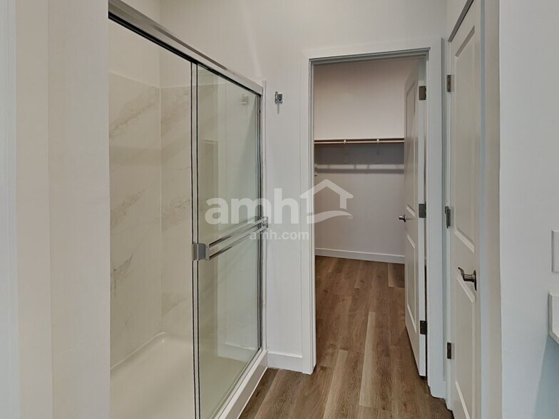 Building Photo - 12323 W Burruel Crk Ln