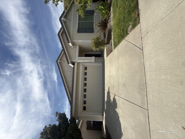 Building Photo - 1873 Rezzano Way