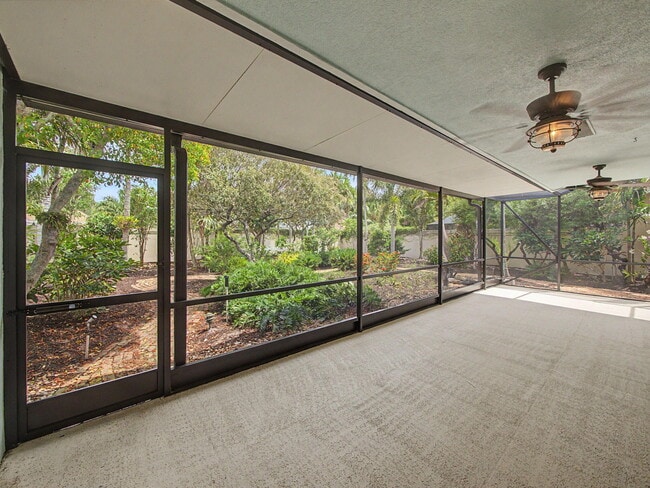 Building Photo - 303 Leeward Dr