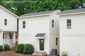 Building Photo - Lot 8 - 2811 Wilcox Pl