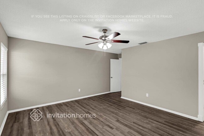 Building Photo - 11911 Hickorynut Dr