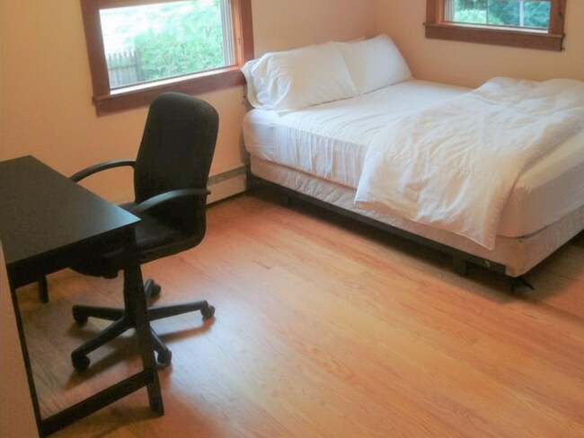 Building Photo - 119-121 Prospect Street