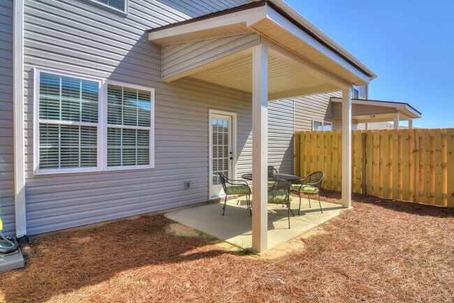 Building Photo - 115 Brow Tine Ct